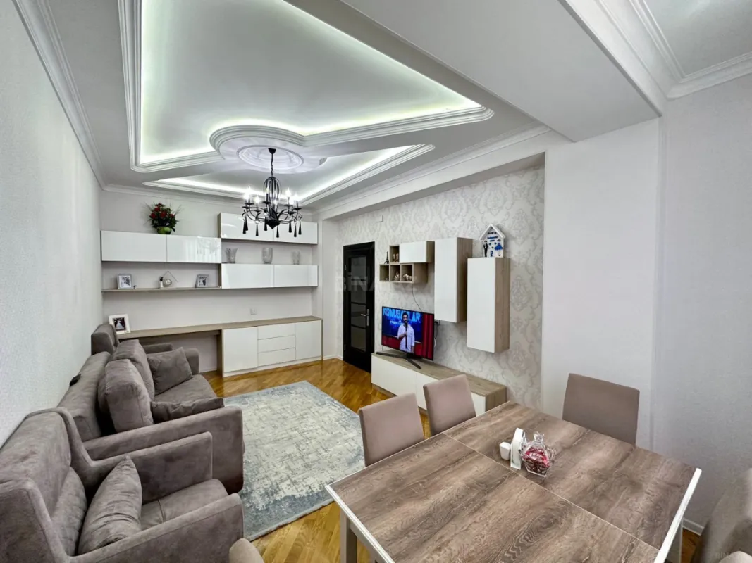 Satılır 2 otaqlı mənzil 50 m²