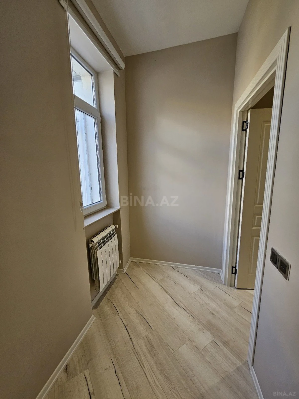 Satılır 3 otaqlı mənzil 82 m²