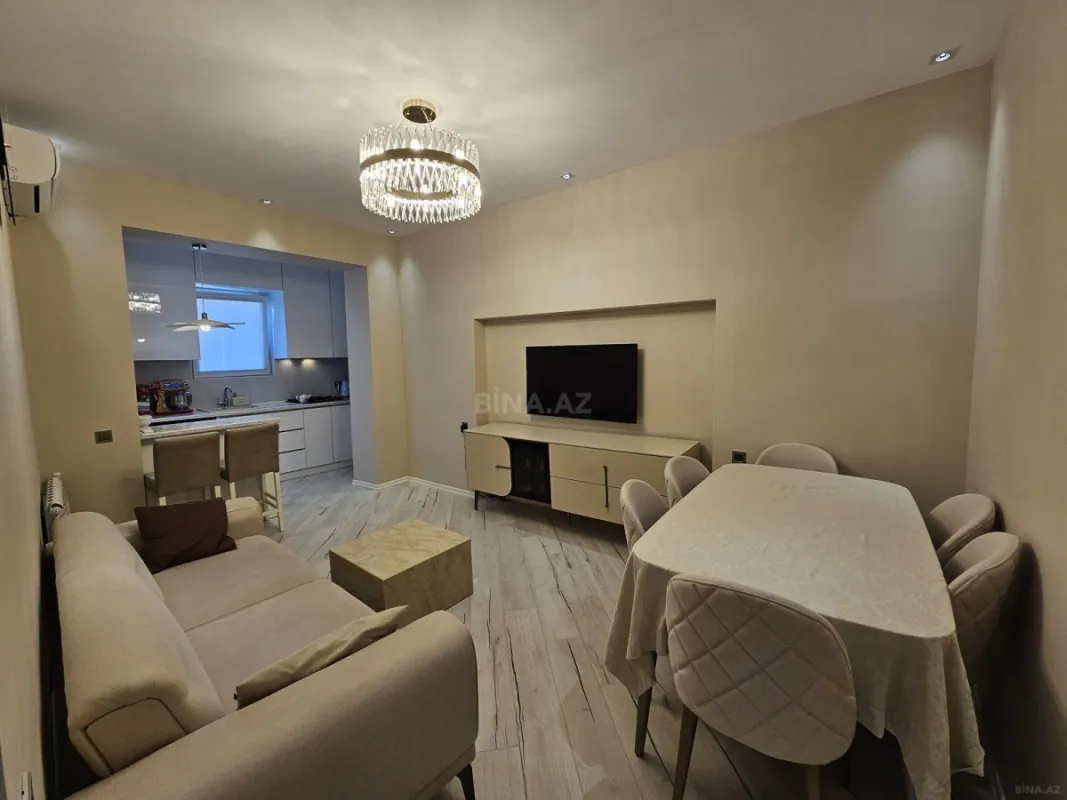 Satılır 3 otaqlı mənzil 82 m²