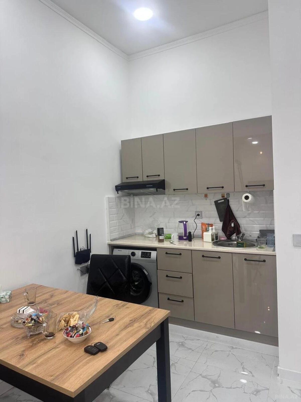 Kirayə verilir 1 otaqlı ofis 40 m²