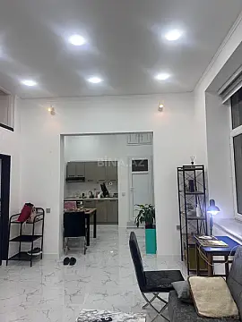 Kirayə verilir 1 otaqlı ofis 40 m² — Bakı, Nizami 1 otaq 40.00 m²