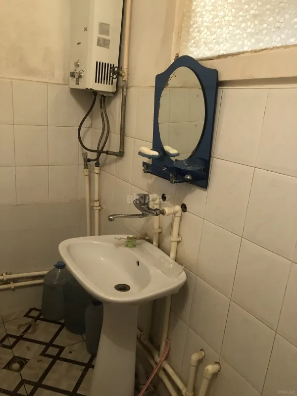 Kirayə verilir 2 otaqlı mənzil 65 m²