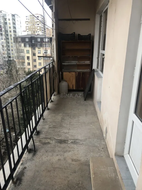 Kirayə verilir 2 otaqlı mənzil 65 m²
