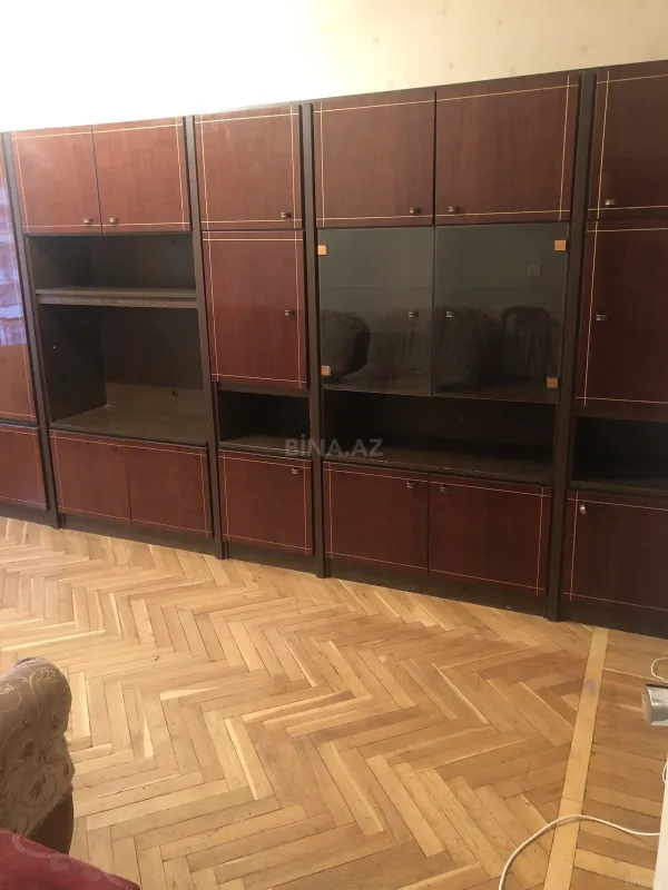 Kirayə verilir 2 otaqlı mənzil 65 m²