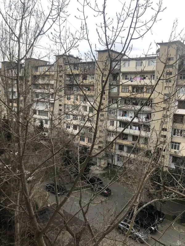 Kirayə verilir 2 otaqlı mənzil 65 m²