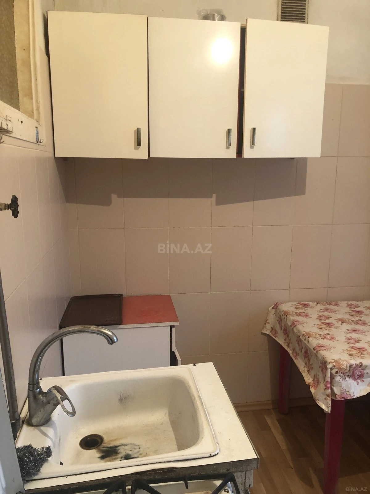 Kirayə verilir 2 otaqlı mənzil 65 m²