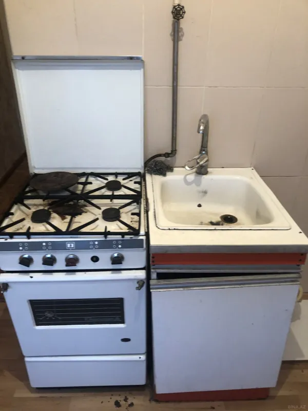 Kirayə verilir 2 otaqlı mənzil 65 m²