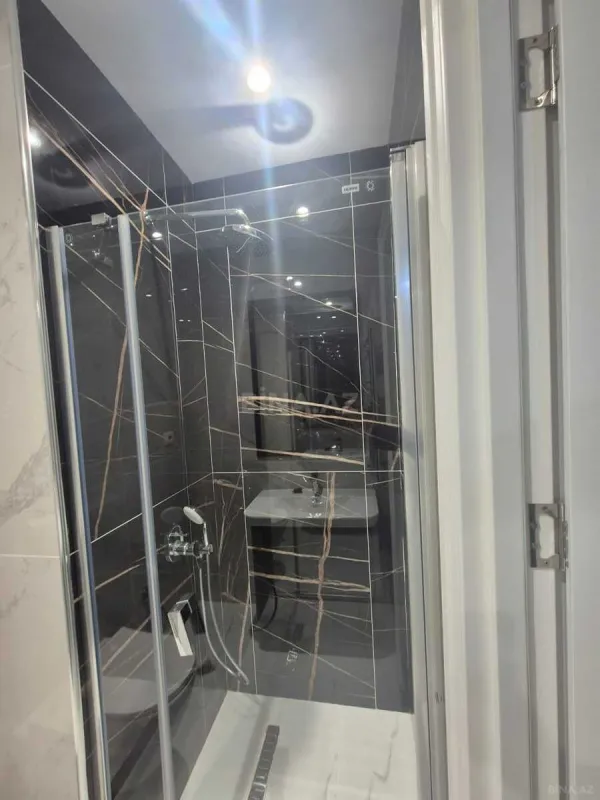 Satılır 3 otaqlı mənzil 83.3 m²