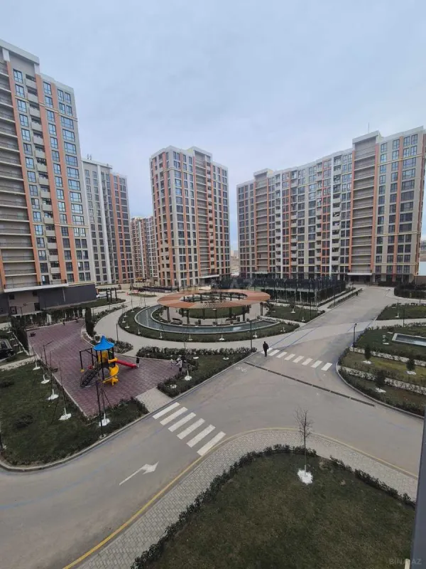 Satılır 3 otaqlı mənzil 83.3 m²