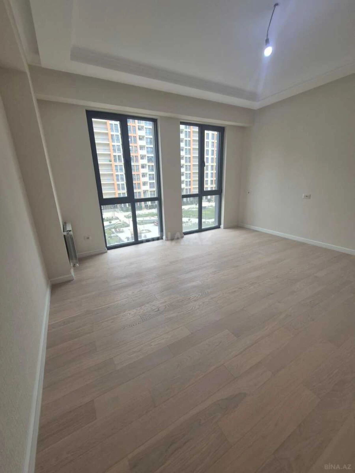 Satılır 3 otaqlı mənzil 83.3 m²