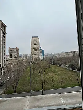 Kirayə verilir 2 otaqlı ofis 45 m²