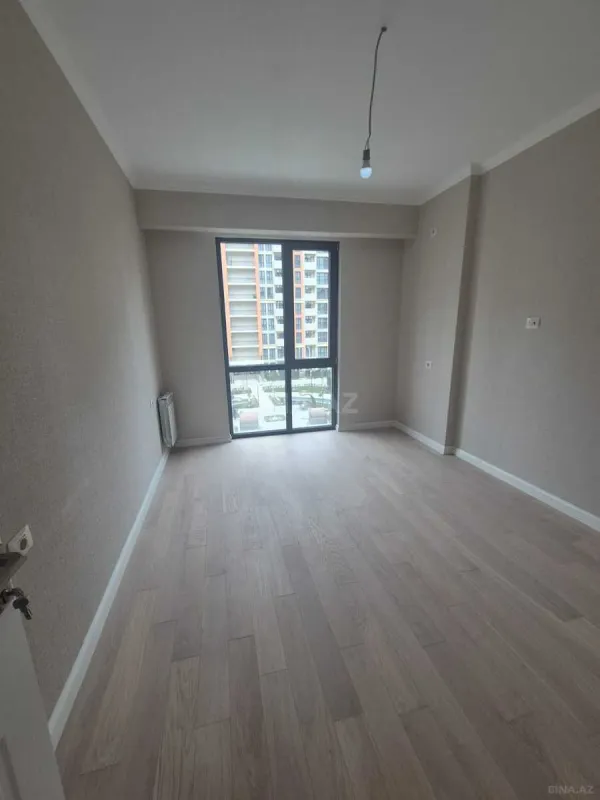 Satılır 3 otaqlı mənzil 83.3 m²