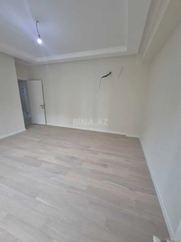 Satılır 3 otaqlı mənzil 83.3 m²