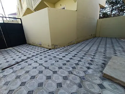 Satılır 4 otaqlı həyət evi 135 m²