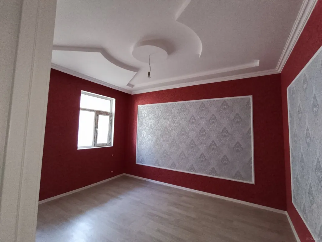 Satılır 4 otaqlı həyət evi 135 m²