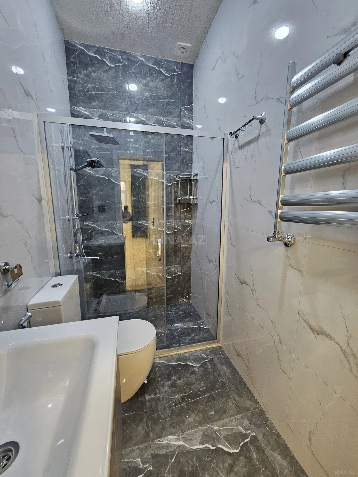 Satılır 4 otaqlı həyət evi 150 m²