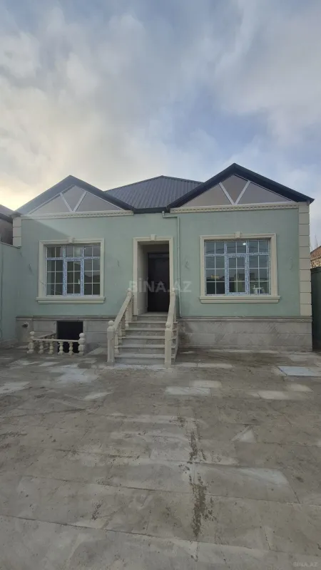 Satılır 4 otaqlı həyət evi 120 m²