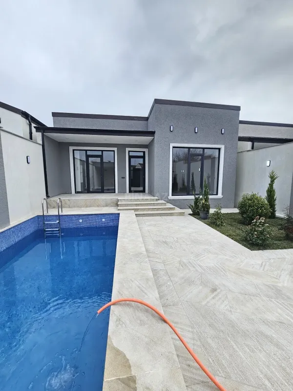 Satılır 4 otaqlı həyət evi 150 m²