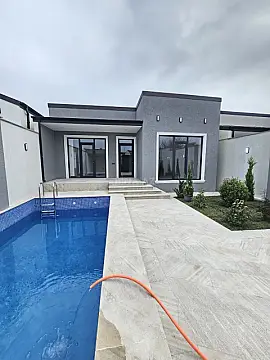 Satılır 4 otaqlı həyət evi 150 m²