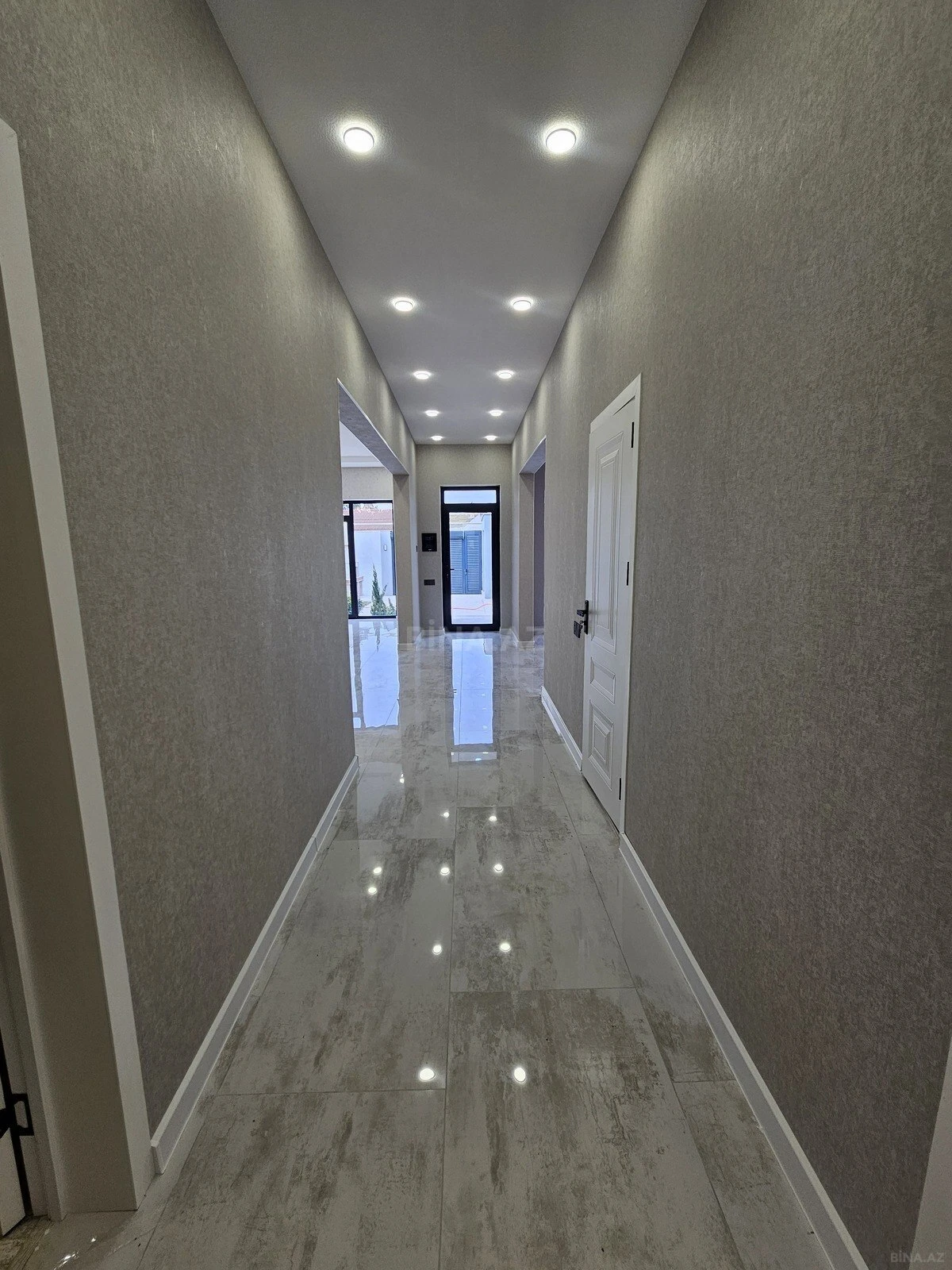 Satılır 4 otaqlı həyət evi 150 m²