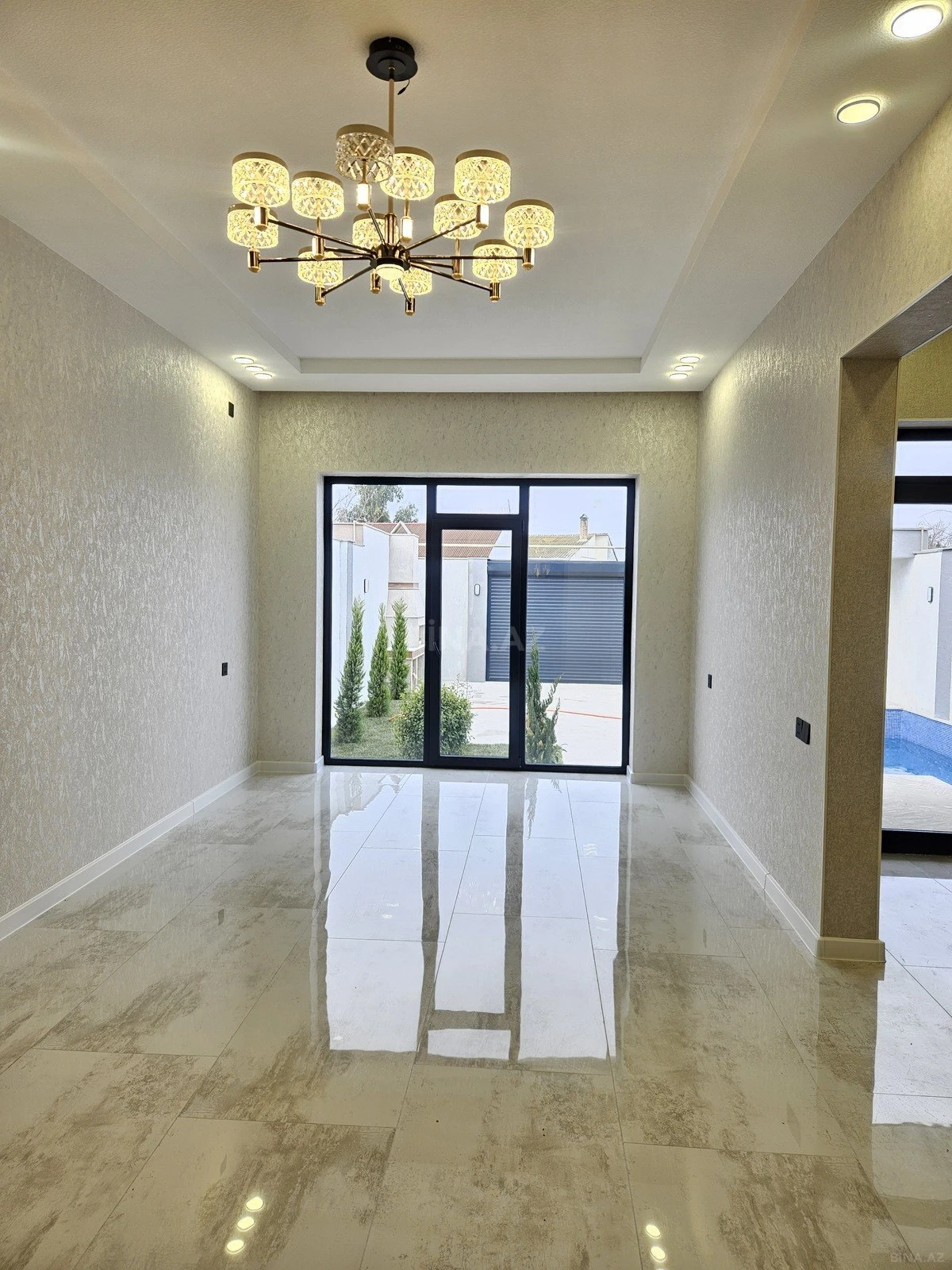 Satılır 4 otaqlı həyət evi 150 m²
