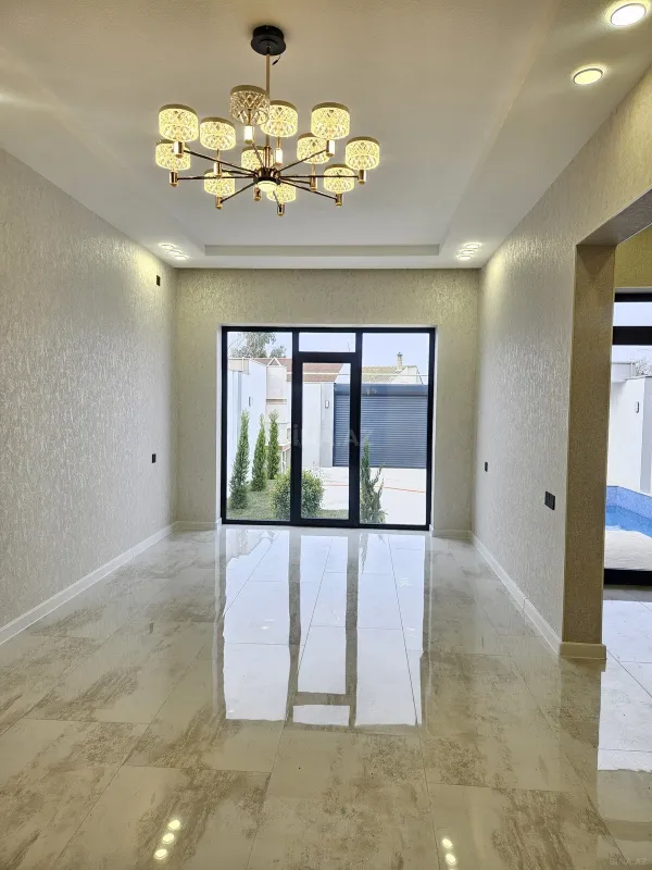 Satılır 4 otaqlı həyət evi 150 m²