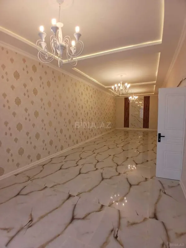 Satılır 5 otaqlı həyət evi 200 m²