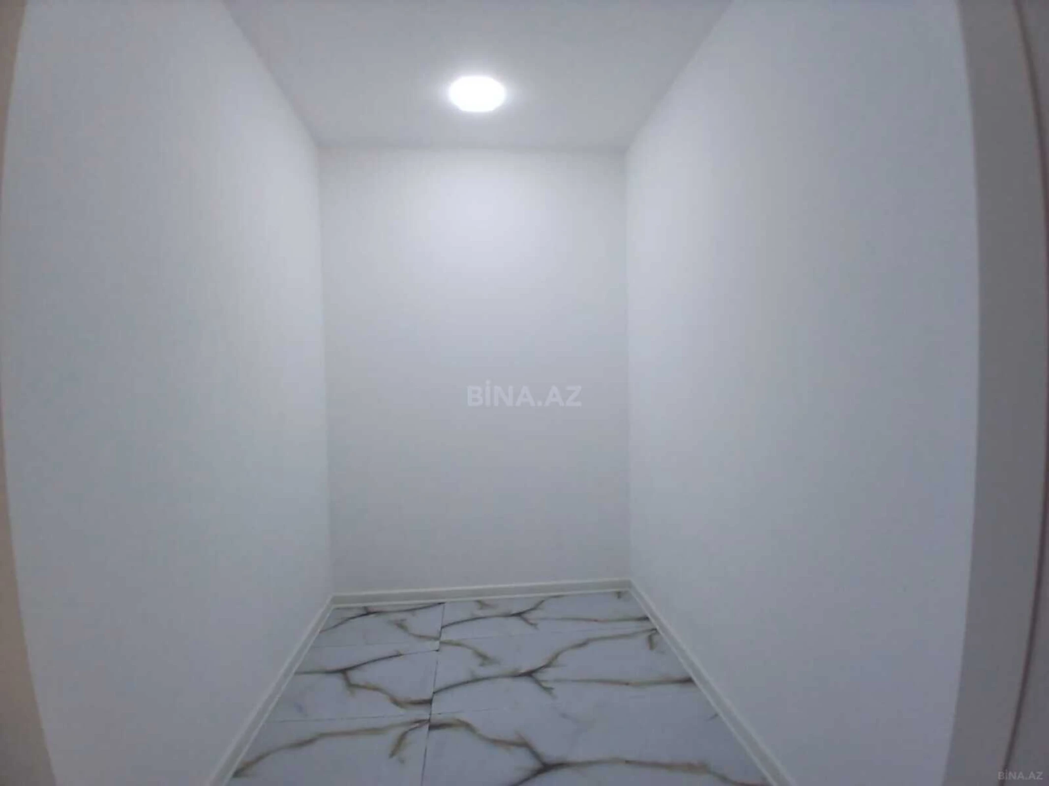 Satılır 5 otaqlı həyət evi 200 m²