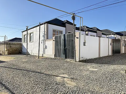 Satılır 3 otaqlı həyət evi 100 m² — Bakı 3 otaq 100.00 m²