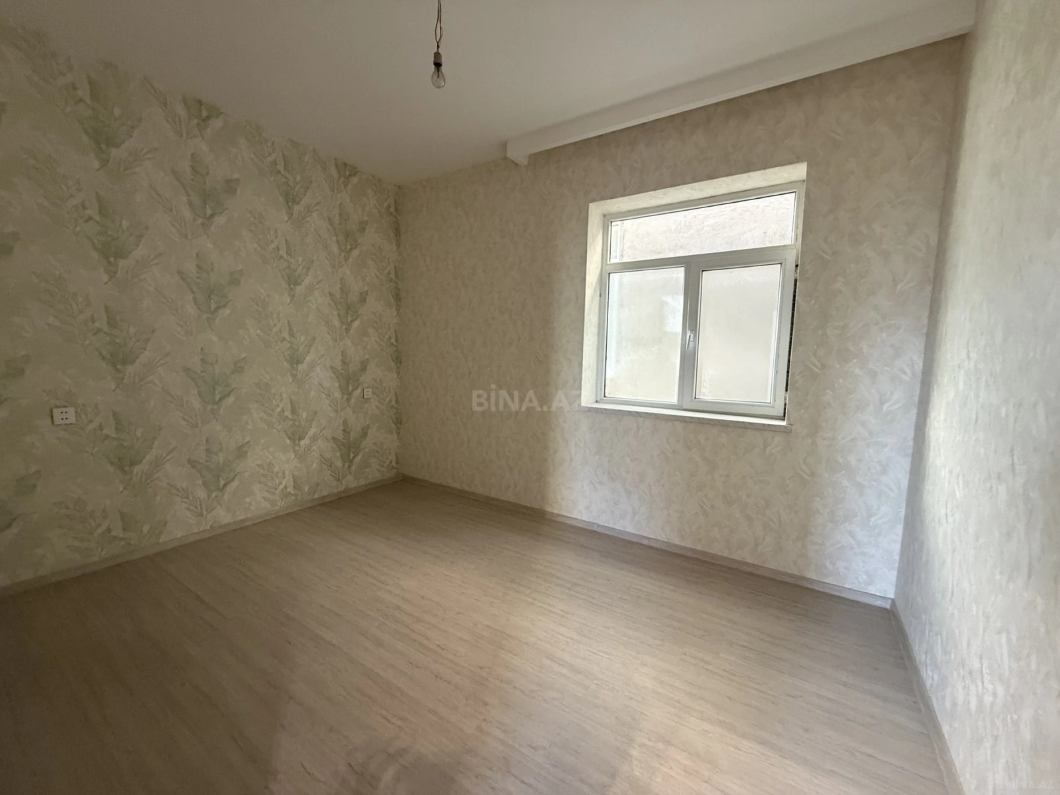 Satılır 3 otaqlı həyət evi 100 m²