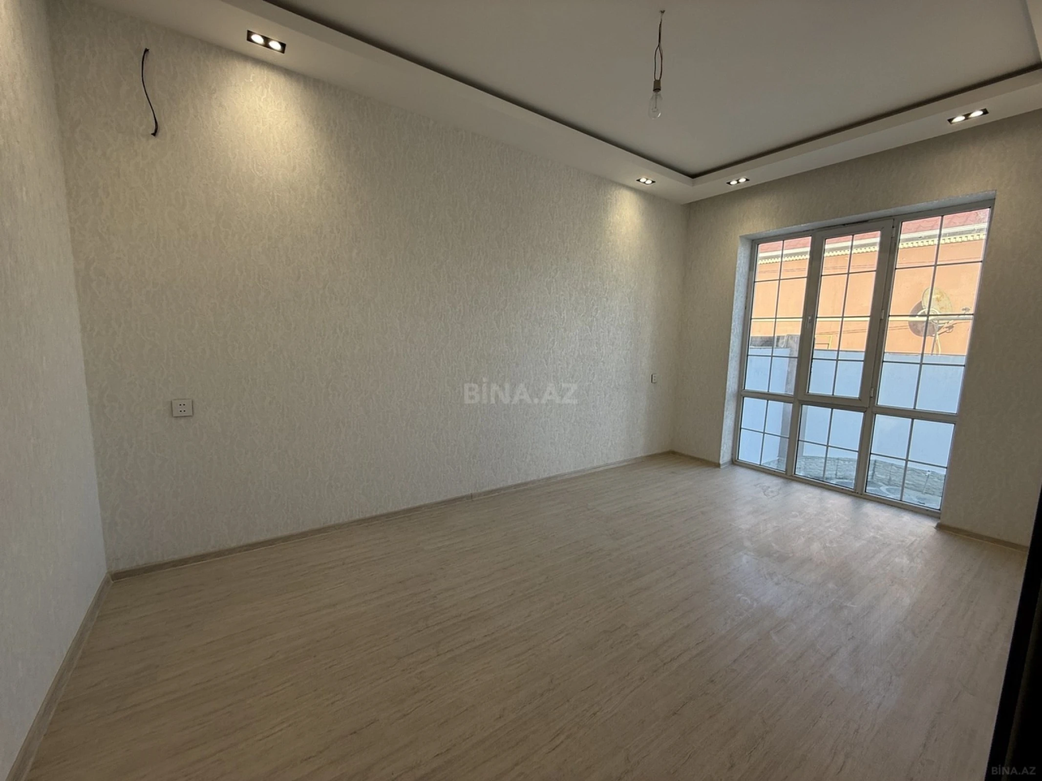 Satılır 3 otaqlı həyət evi 100 m²