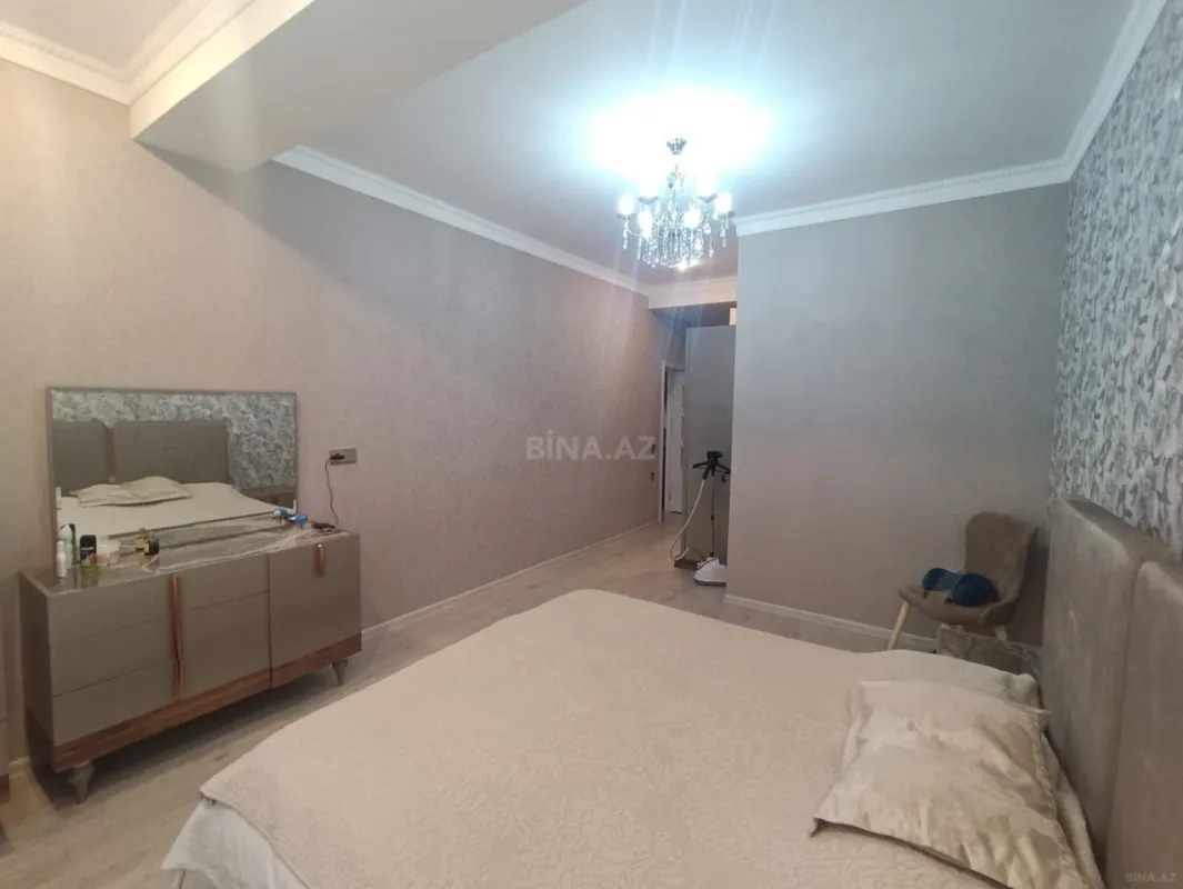 Satılır 2 otaqlı mənzil 75 m²