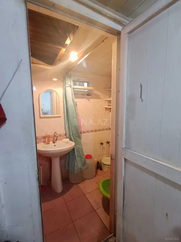 Satılır 2 otaqlı mənzil 100 m²
