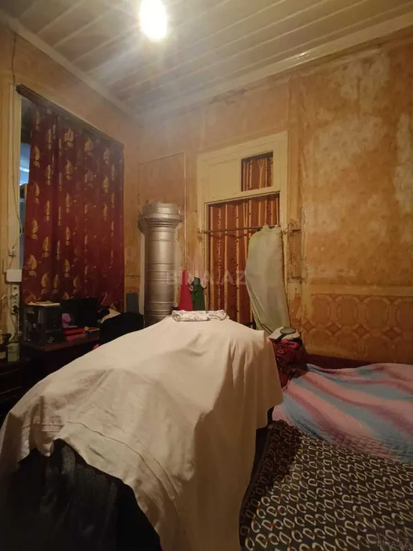 Satılır 2 otaqlı mənzil 100 m²
