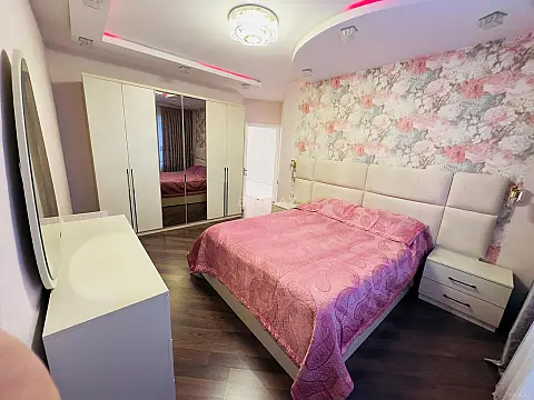 Kirayə verilir 3 otaqlı mənzil 105 m² — Bakı, Nərimanov 3 otaq 105.00 m²