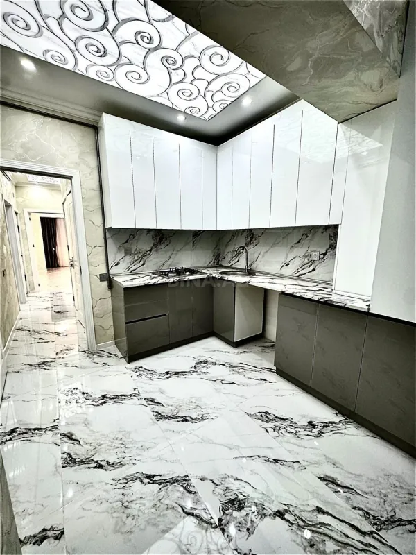 Satılır 2 otaqlı mənzil 60 m²