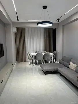 Kirayə verilir 2 otaqlı mənzil 63 m²