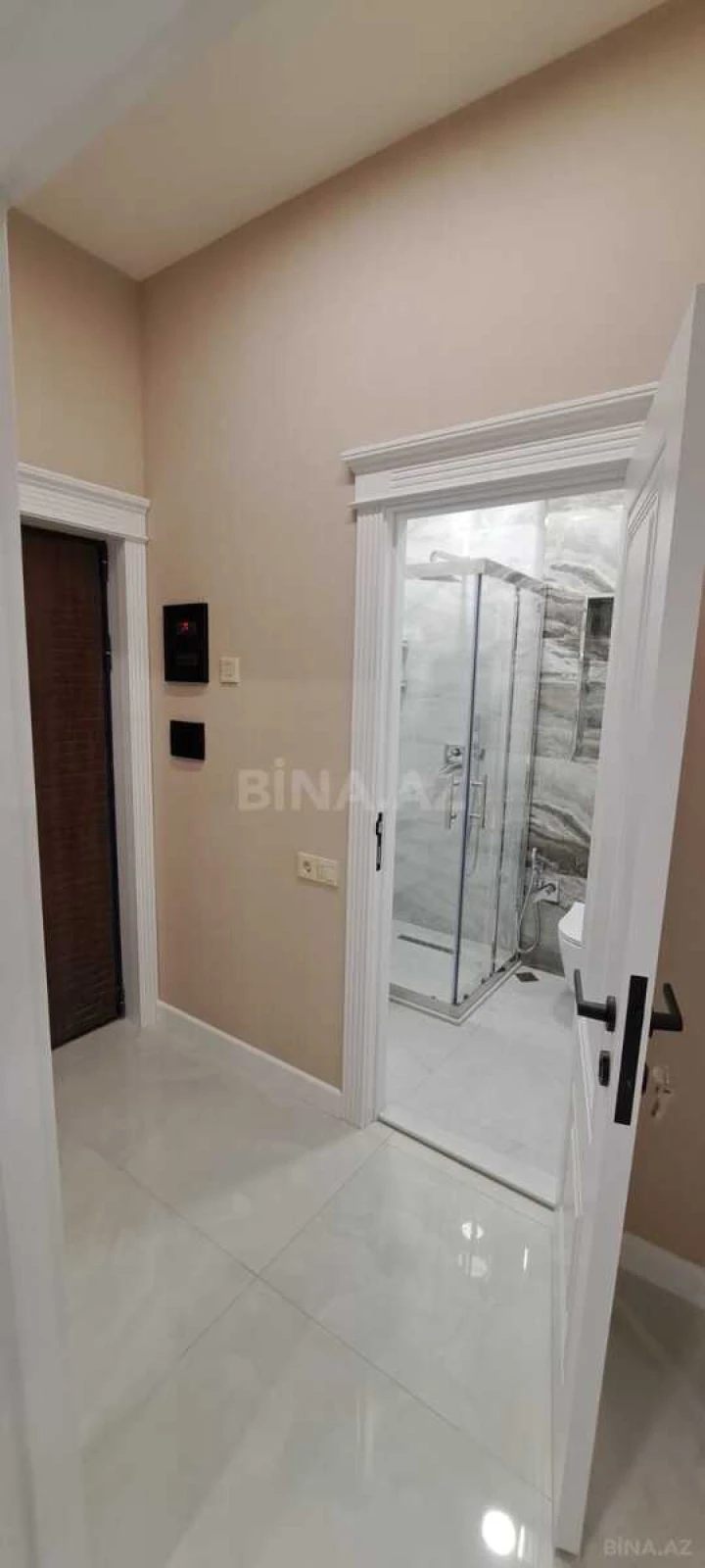Kirayə verilir 2 otaqlı mənzil 63 m²