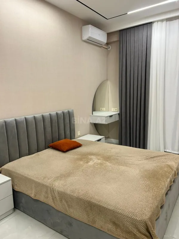 Kirayə verilir 2 otaqlı mənzil 63 m²