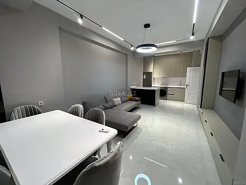 Kirayə verilir 2 otaqlı mənzil 63 m²