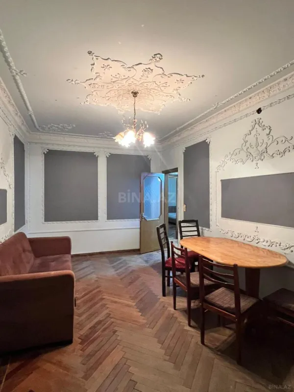 Kirayə verilir 3 otaqlı mənzil 70 m²