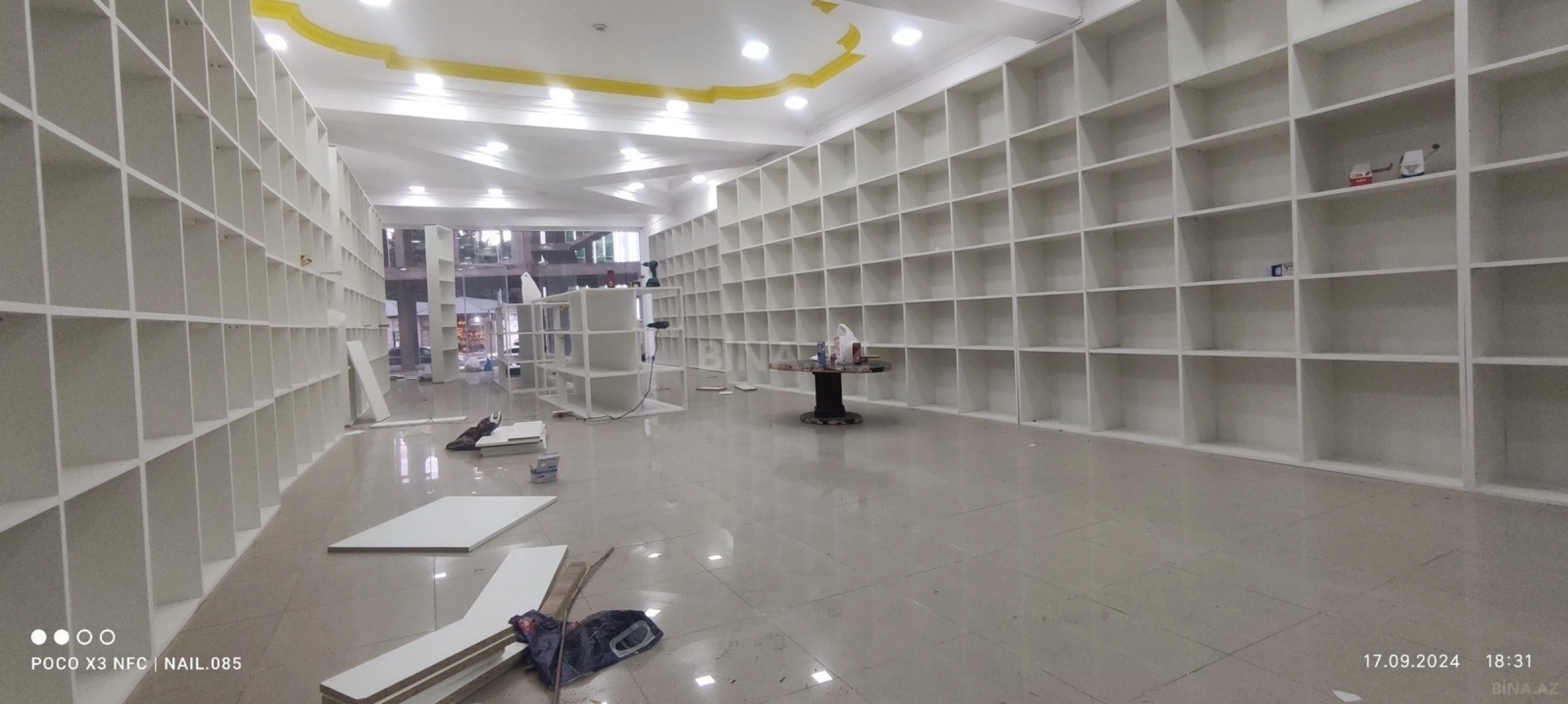 Satılır obyekt 147 m²