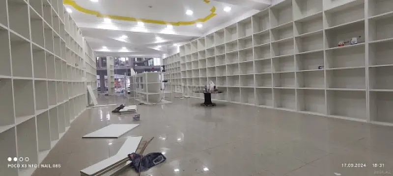 Satılır obyekt 147 m²