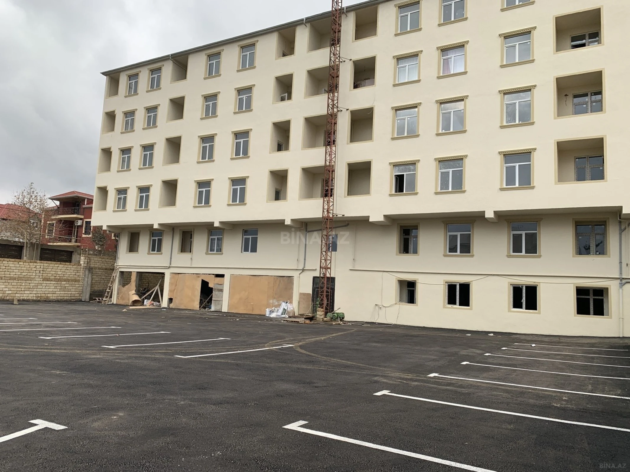 Satılır 2 otaqlı mənzil 48 m²