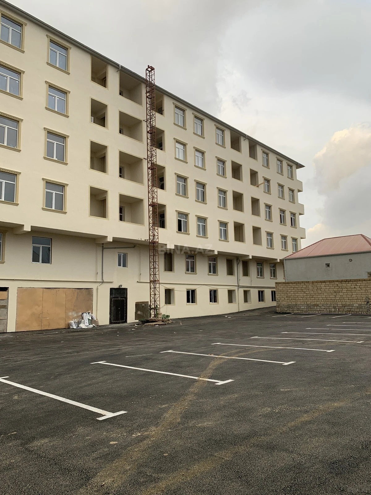 Satılır 2 otaqlı mənzil 48 m²