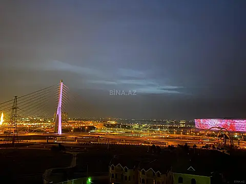 Satılır 2 otaqlı mənzil 75 m²