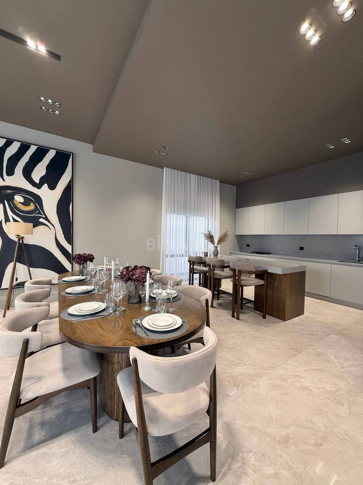 Satılır 4 otaqlı həyət evi 210 m²