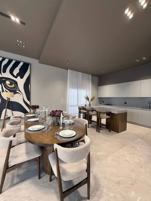 Satılır 4 otaqlı həyət evi 210 m²