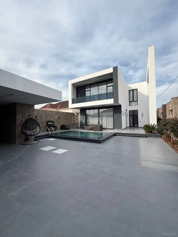 Satılır 4 otaqlı həyət evi 210 m²