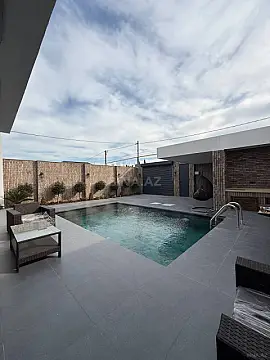 Satılır 4 otaqlı həyət evi 210 m²